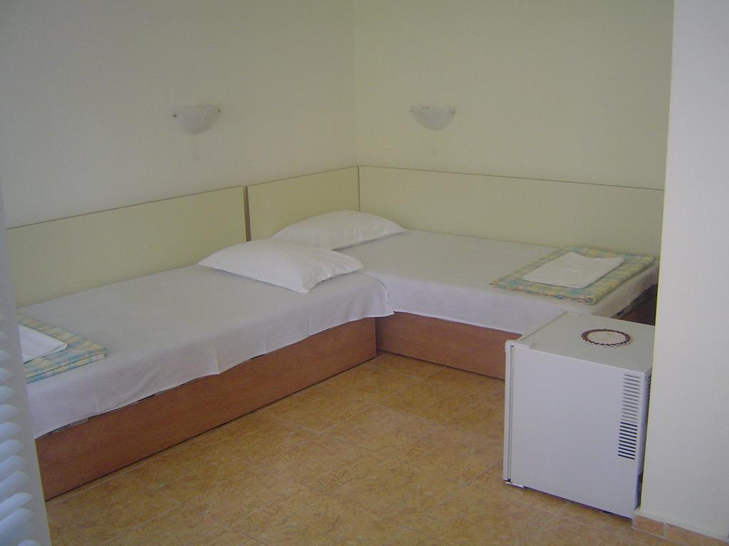Guest House Dimovi Sozopol Extérieur photo