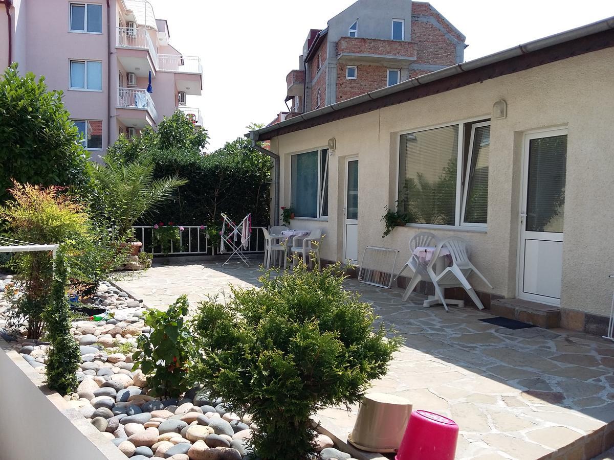 Guest House Dimovi Sozopol Extérieur photo